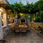 Apartament Frane *